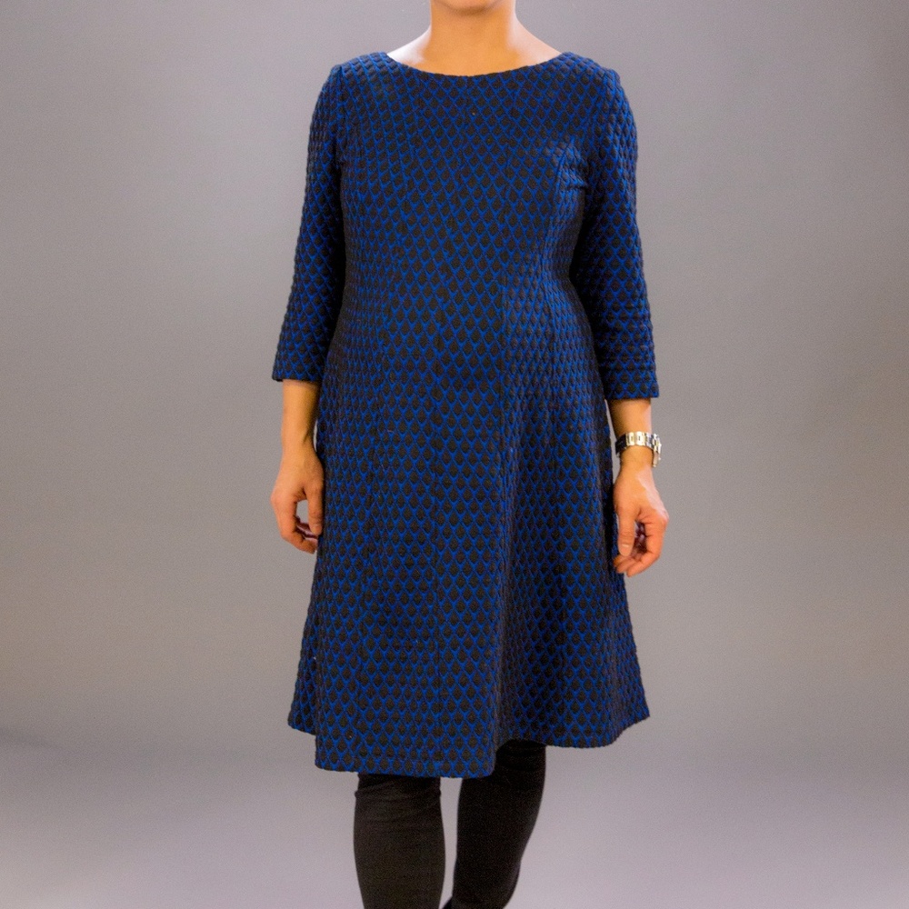 A Pea in the Pod maternity dress by Taylor